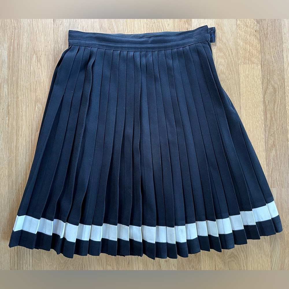 90s vintage Ann Taylor pleated skirt